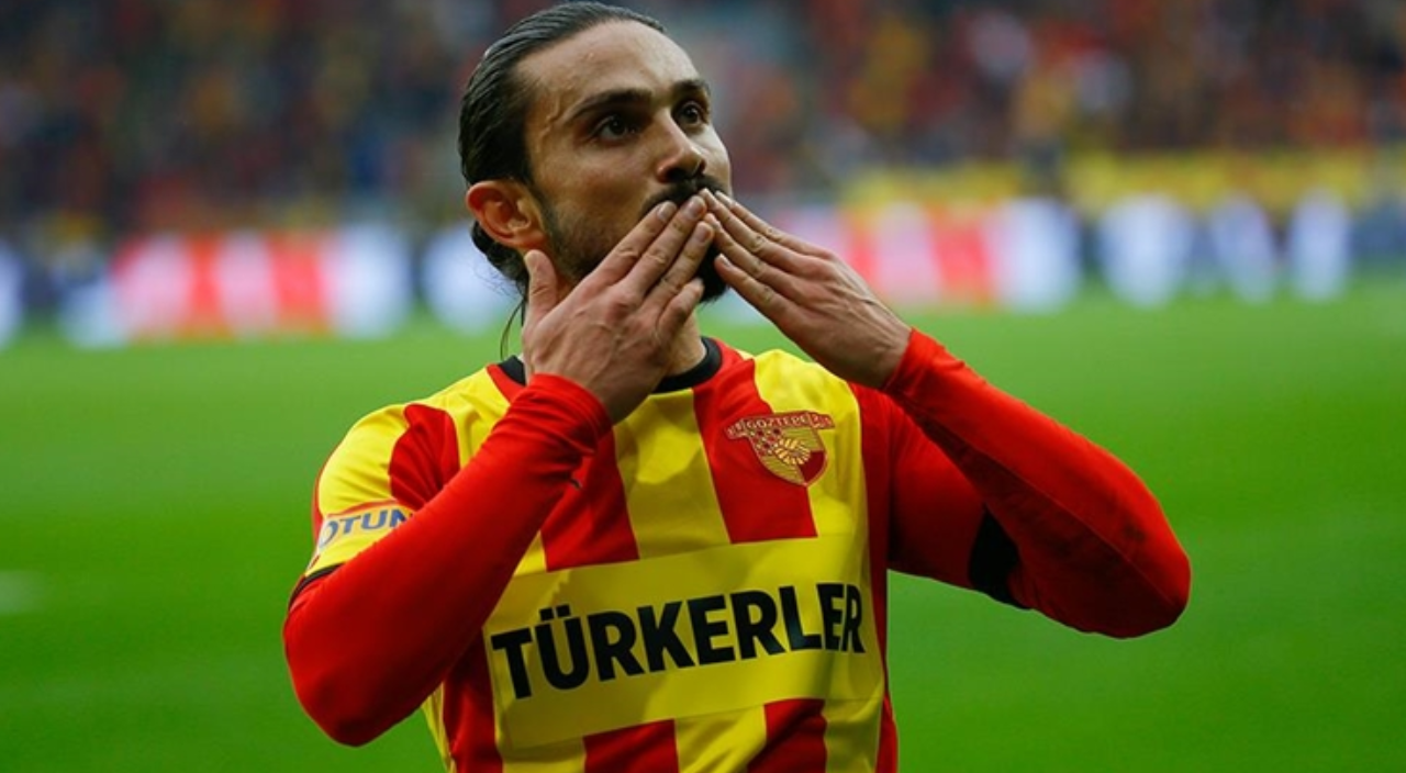 Halil Akbunar A Milli Futbol Takımı'nın aday kadrosundan çıkarıldı